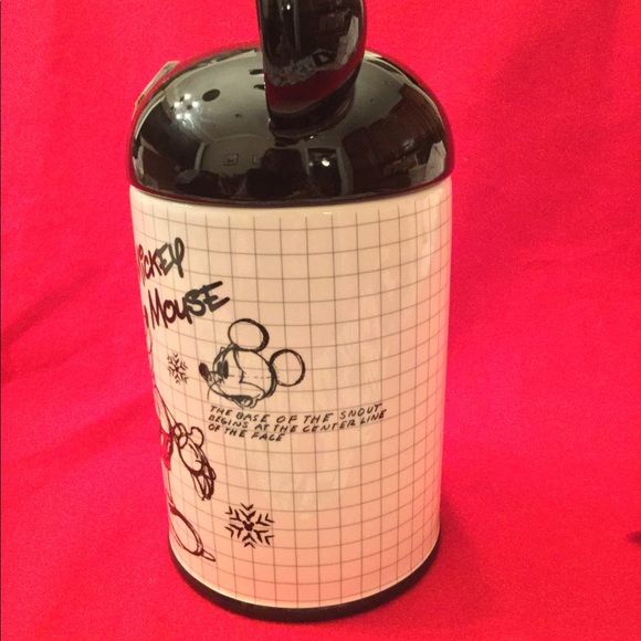 NWT Mickey canister sketchbook Christmas, 90 years - Picture 2 of 7
